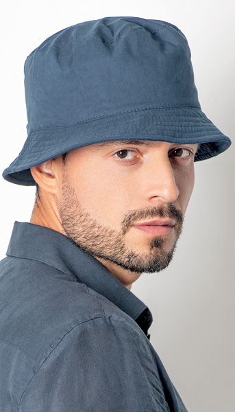 Richiedi il catalogo cartaceo SS 2025